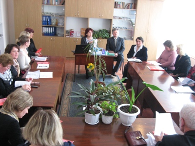 9 квітня 2013 року в Дубківській ЗОШ І –ІІ ст. відбулося ІV засідання творчої групи вчителів української мови