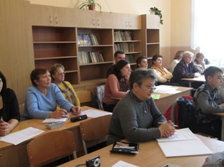 07 листопада 2013 року на базі Топорівської ЗОШ І-ІІІ ст. відбулося засідання постійно діючого семінару вчителів математики.