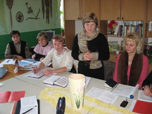 24 жовтня 2013 року відбулося чергове засідання членів творчої групи вчителів української мови і літератури.