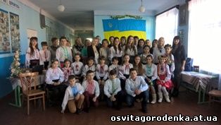13 грудня 2016 року на базі Глушківського НВК І-ІІ ст. проведено постійно діючий семінар вчителів української мови і літератури